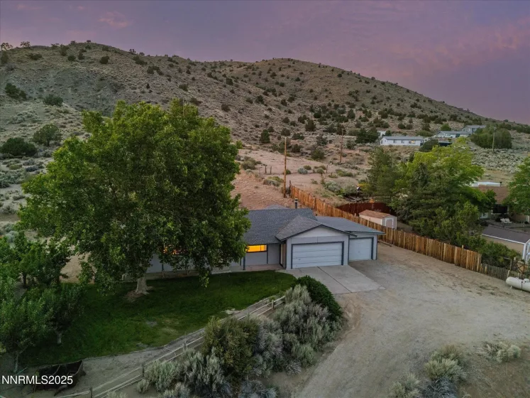515 Oregon, Reno, Nevada 89506, 2 Bedrooms Bedrooms, ,2 BathroomsBathrooms,Residential,Residential,Oregon,250052286