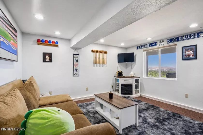 2919 Mountain Springs, Reno, Nevada 89519, 4 Bedrooms Bedrooms, ,4 BathroomsBathrooms,Residential,Residential,Mountain Springs,250052288