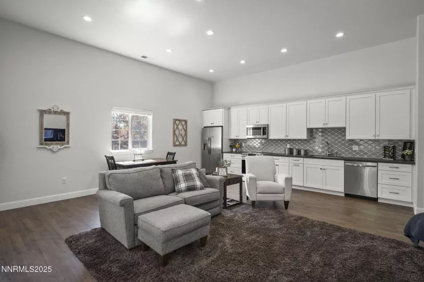 2777 Wellington & Guest House, Carson City, Nevada 89703, 4 Bedrooms Bedrooms, ,4 BathroomsBathrooms,Residential,Residential,Wellington & Guest House,250052289