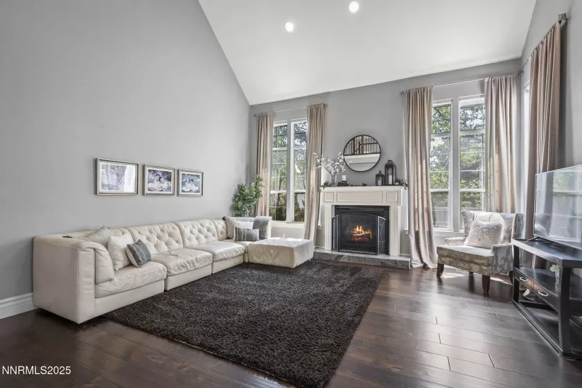 2777 Wellington & Guest House, Carson City, Nevada 89703, 4 Bedrooms Bedrooms, ,4 BathroomsBathrooms,Residential,Residential,Wellington & Guest House,250052289
