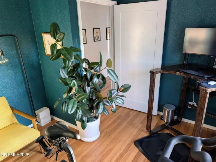 1640 Liston, Reno, Nevada 89502, 3 Bedrooms Bedrooms, ,2 BathroomsBathrooms,Residential,Residential,Liston,250052294