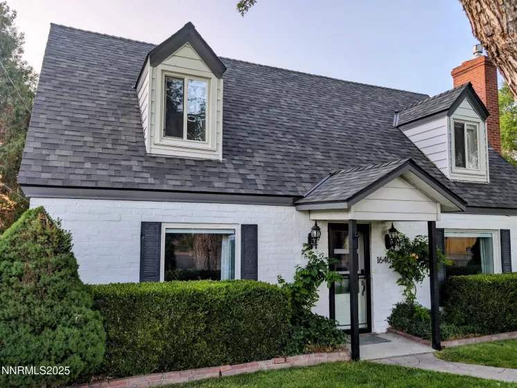 1640 Liston, Reno, Nevada 89502, 3 Bedrooms Bedrooms, ,2 BathroomsBathrooms,Residential,Residential,Liston,250052294