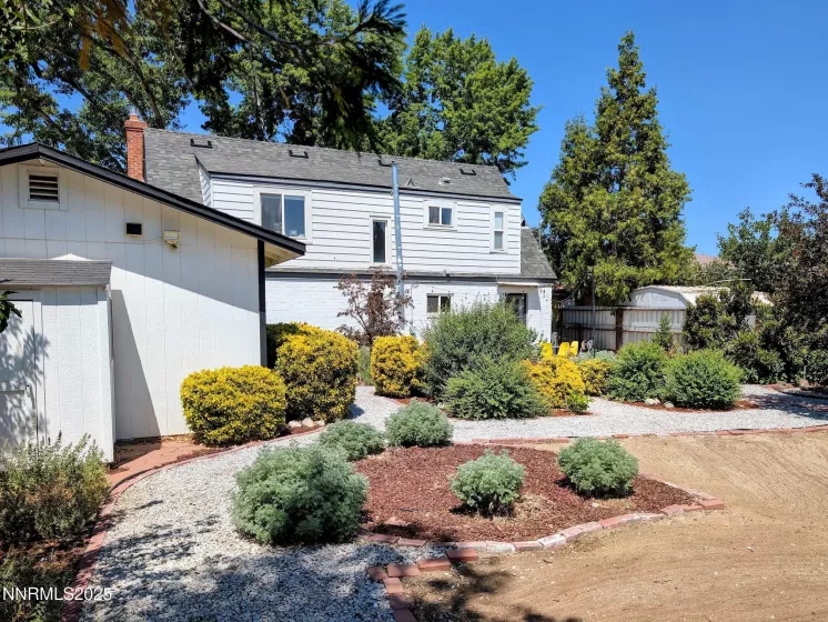 1640 Liston, Reno, Nevada 89502, 3 Bedrooms Bedrooms, ,2 BathroomsBathrooms,Residential,Residential,Liston,250052294
