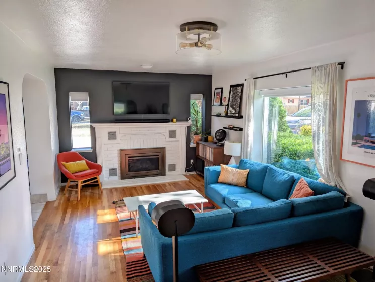 1640 Liston, Reno, Nevada 89502, 3 Bedrooms Bedrooms, ,2 BathroomsBathrooms,Residential,Residential,Liston,250052294