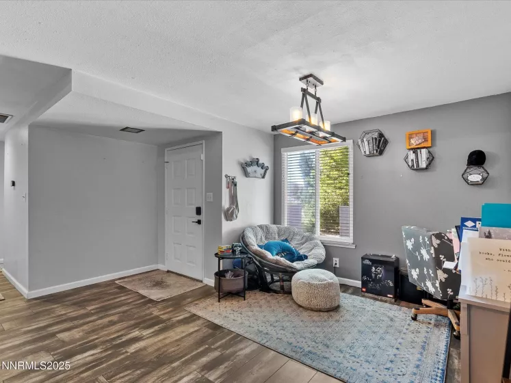 4525 Dos Rios, Reno, Nevada 89502, 3 Bedrooms Bedrooms, ,2 BathroomsBathrooms,Residential,Residential,Dos Rios,250052296