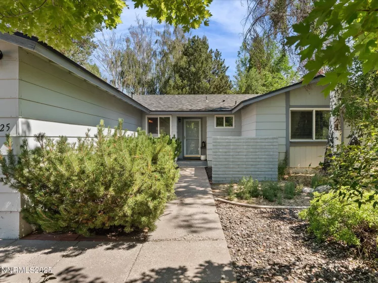 4525 Dos Rios, Reno, Nevada 89502, 3 Bedrooms Bedrooms, ,2 BathroomsBathrooms,Residential,Residential,Dos Rios,250052296