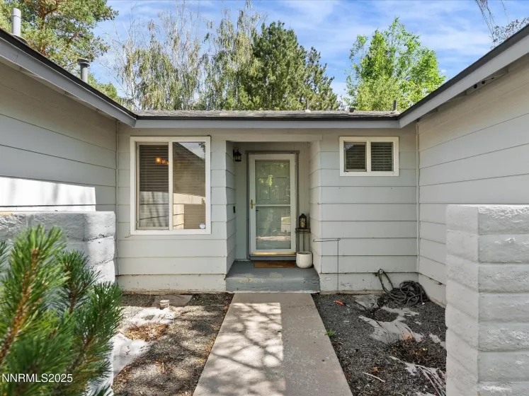 4525 Dos Rios, Reno, Nevada 89502, 3 Bedrooms Bedrooms, ,2 BathroomsBathrooms,Residential,Residential,Dos Rios,250052296