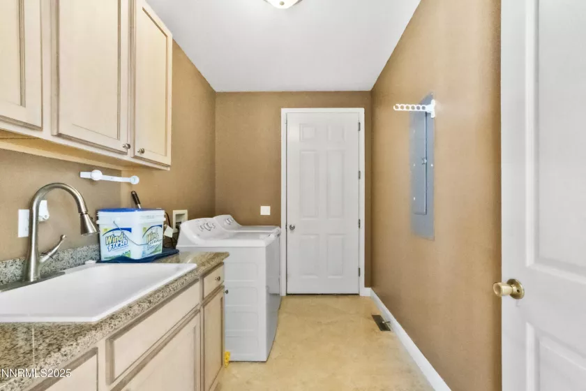 5188 Snowy Mountain, Winnemucca, Nevada 89445, 4 Bedrooms Bedrooms, ,4 BathroomsBathrooms,Residential,Residential,Snowy Mountain,250052302