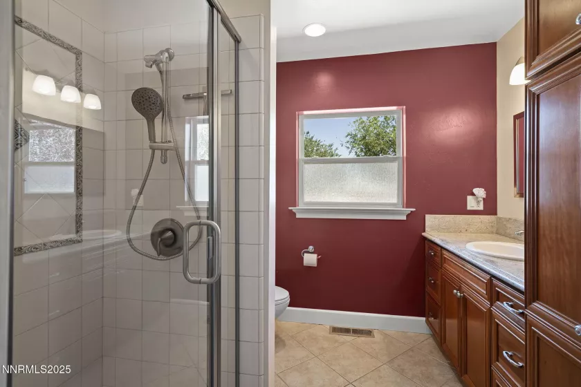 935 Foothill, Reno, Nevada 89511, 4 Bedrooms Bedrooms, ,3 BathroomsBathrooms,Residential,Residential,Foothill,250052304