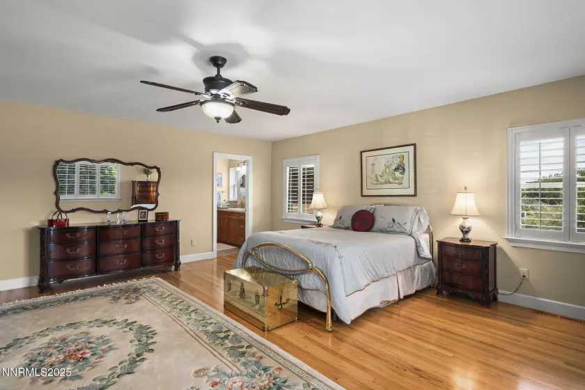 935 Foothill, Reno, Nevada 89511, 4 Bedrooms Bedrooms, ,3 BathroomsBathrooms,Residential,Residential,Foothill,250052304