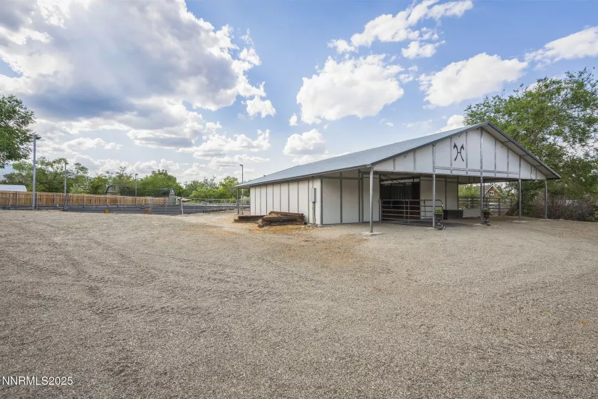 935 Foothill, Reno, Nevada 89511, 4 Bedrooms Bedrooms, ,3 BathroomsBathrooms,Residential,Residential,Foothill,250052304