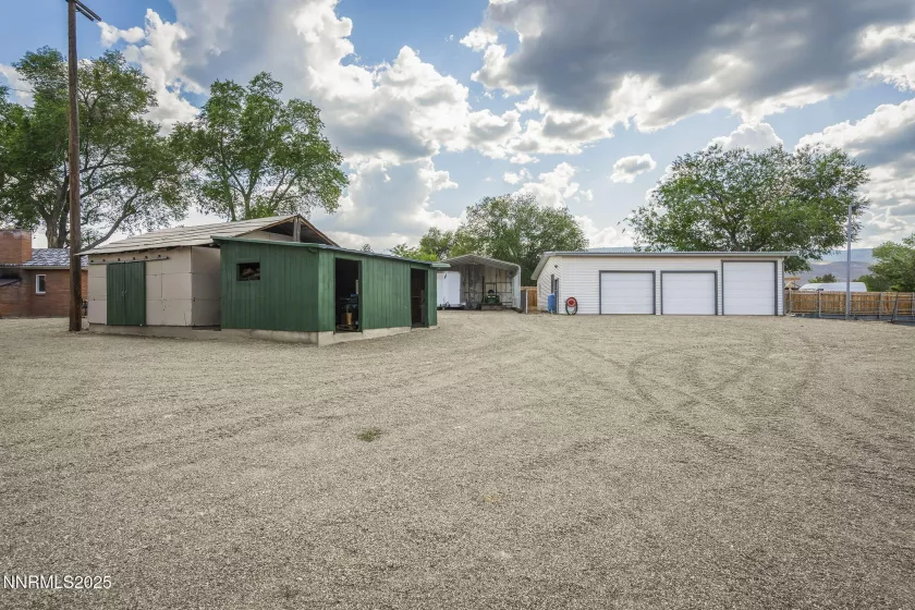 935 Foothill, Reno, Nevada 89511, 4 Bedrooms Bedrooms, ,3 BathroomsBathrooms,Residential,Residential,Foothill,250052304