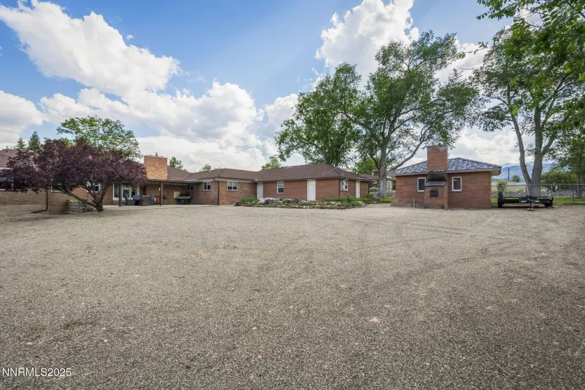 935 Foothill, Reno, Nevada 89511, 4 Bedrooms Bedrooms, ,3 BathroomsBathrooms,Residential,Residential,Foothill,250052304