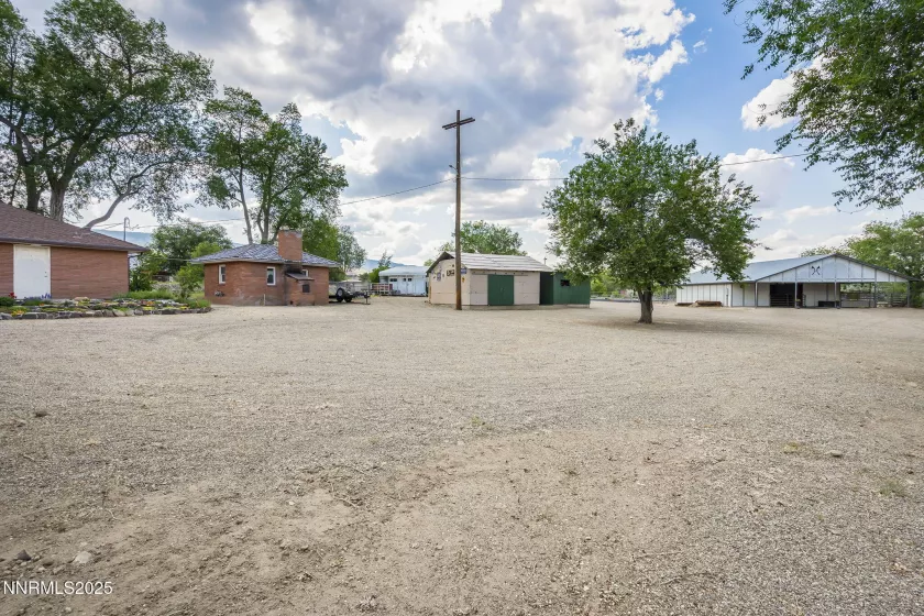935 Foothill, Reno, Nevada 89511, 4 Bedrooms Bedrooms, ,3 BathroomsBathrooms,Residential,Residential,Foothill,250052304