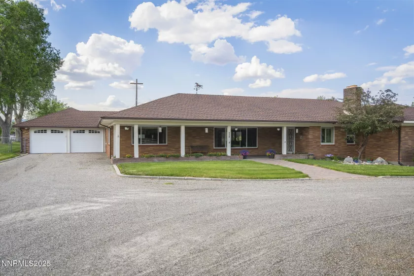 935 Foothill, Reno, Nevada 89511, 4 Bedrooms Bedrooms, ,3 BathroomsBathrooms,Residential,Residential,Foothill,250052304