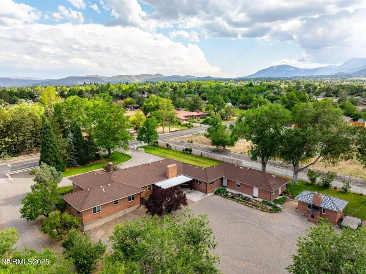 935 Foothill, Reno, Nevada 89511, 4 Bedrooms Bedrooms, ,3 BathroomsBathrooms,Residential,Residential,Foothill,250052304