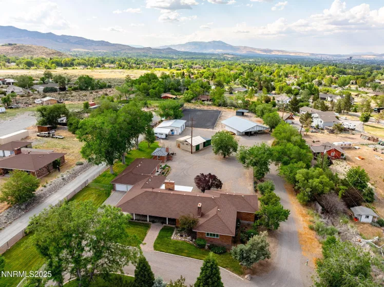 935 Foothill, Reno, Nevada 89511, 4 Bedrooms Bedrooms, ,3 BathroomsBathrooms,Residential,Residential,Foothill,250052304