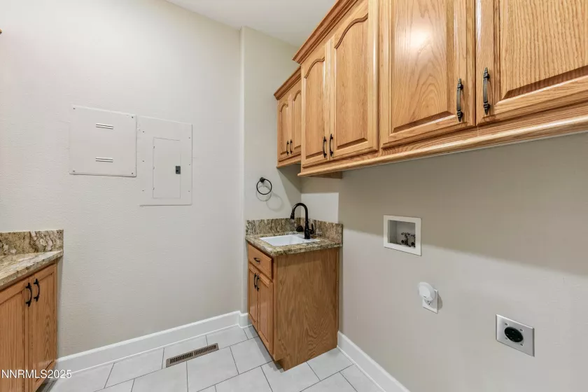2548 Genoa Aspen, Genoa, Nevada 89411, 3 Bedrooms Bedrooms, ,2 BathroomsBathrooms,Residential,Residential,Genoa Aspen,250052305