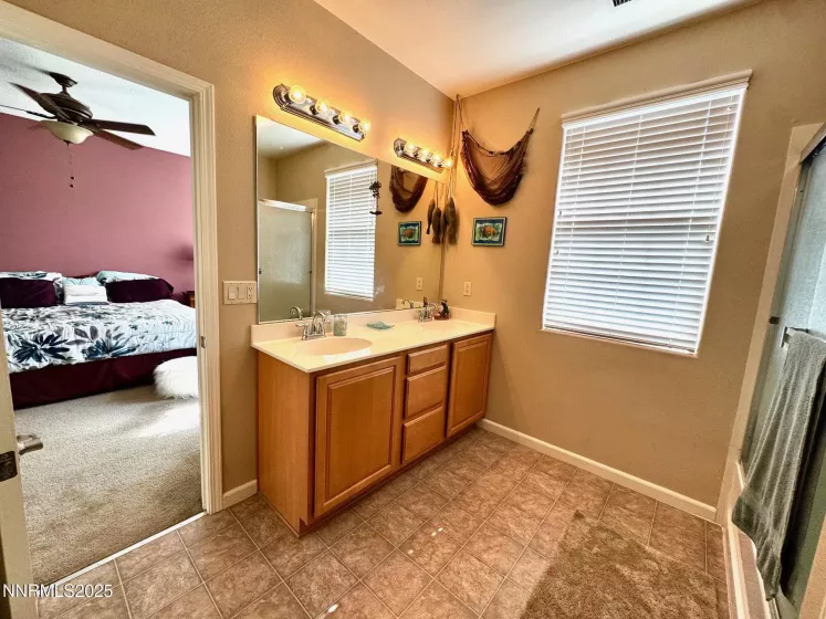 11044 Lamour, Reno, Nevada 89521, 3 Bedrooms Bedrooms, ,3 BathroomsBathrooms,Residential,Residential,Lamour,250052306