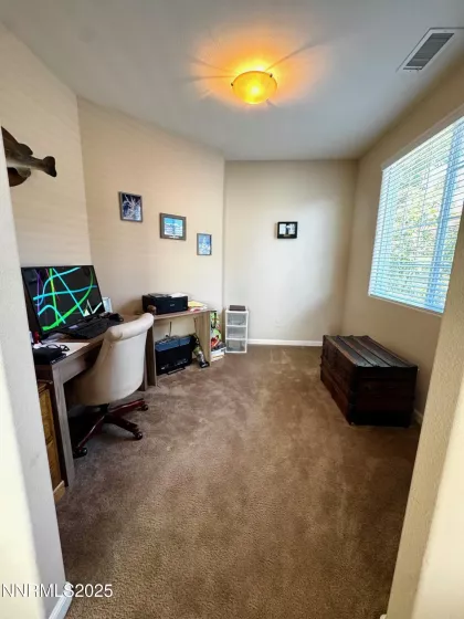 11044 Lamour, Reno, Nevada 89521, 3 Bedrooms Bedrooms, ,3 BathroomsBathrooms,Residential,Residential,Lamour,250052306