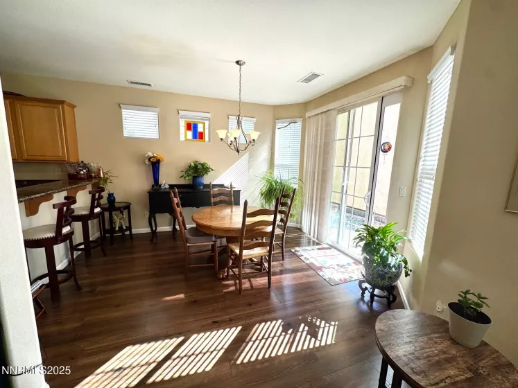 11044 Lamour, Reno, Nevada 89521, 3 Bedrooms Bedrooms, ,3 BathroomsBathrooms,Residential,Residential,Lamour,250052306