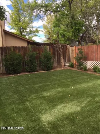 1218 Junction, Sparks, Nevada 89434, 2 Bedrooms Bedrooms, ,2 BathroomsBathrooms,Residential,Residential,Junction,250052194