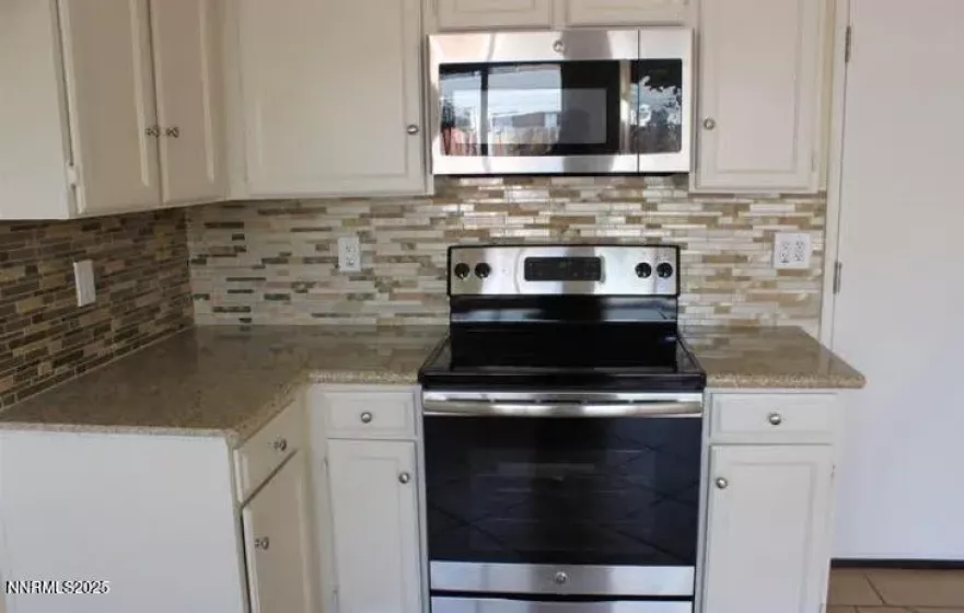 1218 Junction, Sparks, Nevada 89434, 2 Bedrooms Bedrooms, ,2 BathroomsBathrooms,Residential,Residential,Junction,250052194