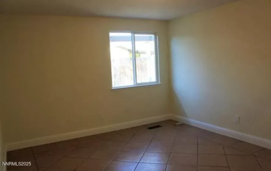 1218 Junction, Sparks, Nevada 89434, 2 Bedrooms Bedrooms, ,2 BathroomsBathrooms,Residential,Residential,Junction,250052194
