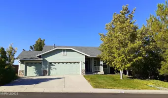 831 Golden Valley, Reno, Nevada 89506, 4 Bedrooms Bedrooms, ,2 BathroomsBathrooms,Residential,Residential,Golden Valley,250052222