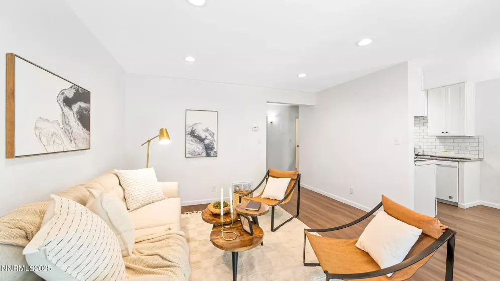 400 Saliman, Carson City, Nevada 89701, 1 Bedroom Bedrooms, ,1 BathroomBathrooms,Residential,Residential,Saliman,250052265