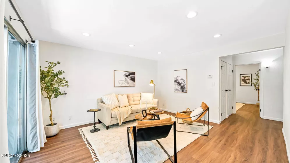 400 Saliman, Carson City, Nevada 89701, 1 Bedroom Bedrooms, ,1 BathroomBathrooms,Residential,Residential,Saliman,250052265