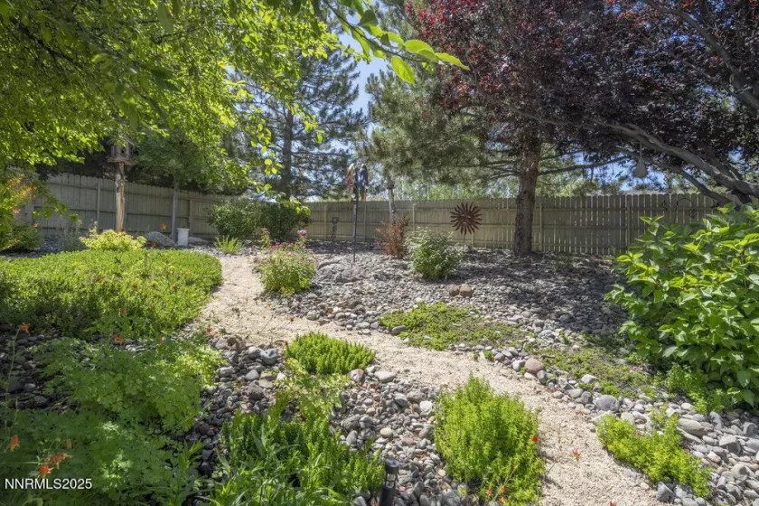 12675 Fieldcreek, Reno, Nevada 89511, 3 Bedrooms Bedrooms, ,3 BathroomsBathrooms,Residential,Residential,Fieldcreek,250052290
