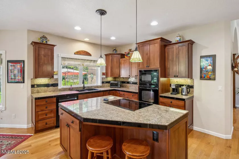 12675 Fieldcreek, Reno, Nevada 89511, 3 Bedrooms Bedrooms, ,3 BathroomsBathrooms,Residential,Residential,Fieldcreek,250052290