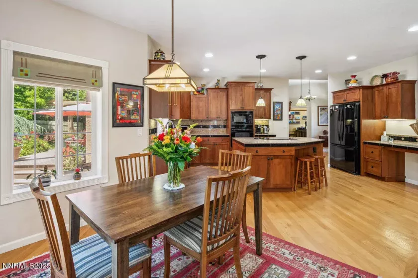 12675 Fieldcreek, Reno, Nevada 89511, 3 Bedrooms Bedrooms, ,3 BathroomsBathrooms,Residential,Residential,Fieldcreek,250052290