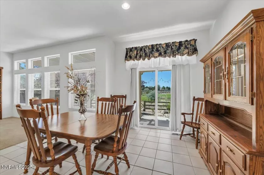 7827 Morro, Sparks, Nevada 89436, 4 Bedrooms Bedrooms, ,3 BathroomsBathrooms,Residential,Residential,Morro,250052307