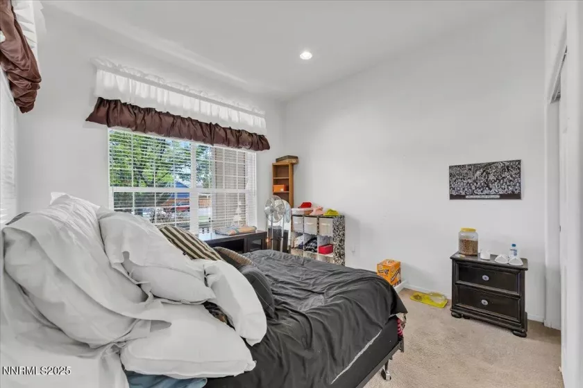 7827 Morro, Sparks, Nevada 89436, 4 Bedrooms Bedrooms, ,3 BathroomsBathrooms,Residential,Residential,Morro,250052307