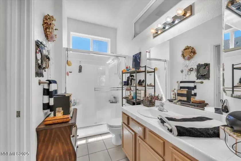 7827 Morro, Sparks, Nevada 89436, 4 Bedrooms Bedrooms, ,3 BathroomsBathrooms,Residential,Residential,Morro,250052307