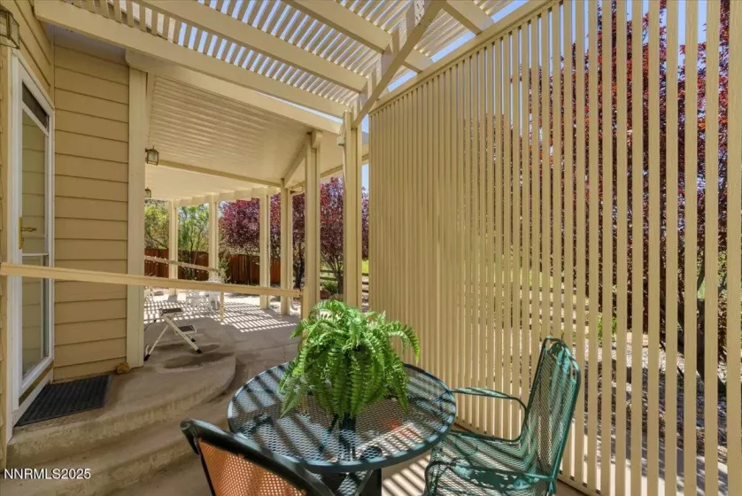 7827 Morro, Sparks, Nevada 89436, 4 Bedrooms Bedrooms, ,3 BathroomsBathrooms,Residential,Residential,Morro,250052307