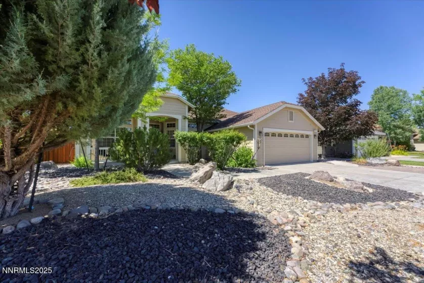 7827 Morro, Sparks, Nevada 89436, 4 Bedrooms Bedrooms, ,3 BathroomsBathrooms,Residential,Residential,Morro,250052307