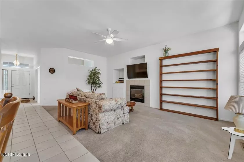 7827 Morro, Sparks, Nevada 89436, 4 Bedrooms Bedrooms, ,3 BathroomsBathrooms,Residential,Residential,Morro,250052307