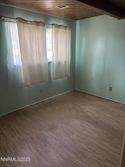 1635 Haddock, Reno, Nevada 89512, 3 Bedrooms Bedrooms, ,2 BathroomsBathrooms,Residential,Residential,Haddock,250052308