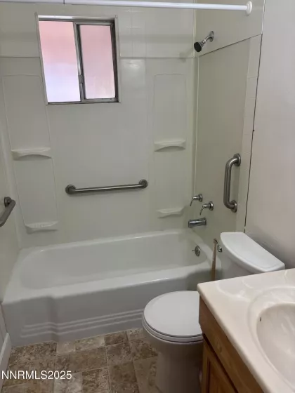 1635 Haddock, Reno, Nevada 89512, 3 Bedrooms Bedrooms, ,2 BathroomsBathrooms,Residential,Residential,Haddock,250052308