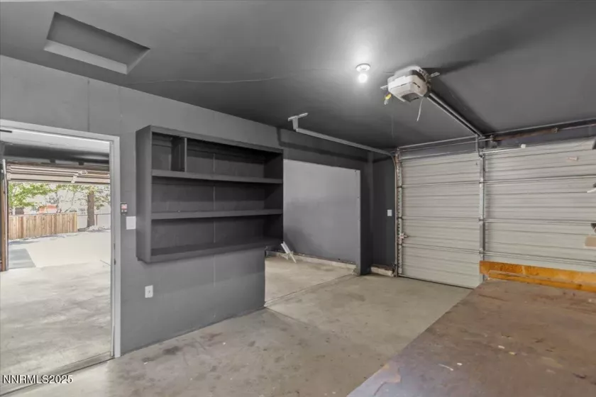 5220 Shawna, Reno, Nevada 89511, 3 Bedrooms Bedrooms, ,3 BathroomsBathrooms,Residential,Residential,Shawna,250052136