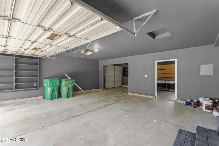 5220 Shawna, Reno, Nevada 89511, 3 Bedrooms Bedrooms, ,3 BathroomsBathrooms,Residential,Residential,Shawna,250052136