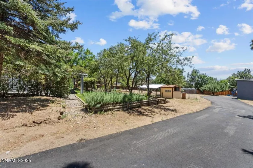 5220 Shawna, Reno, Nevada 89511, 3 Bedrooms Bedrooms, ,3 BathroomsBathrooms,Residential,Residential,Shawna,250052136