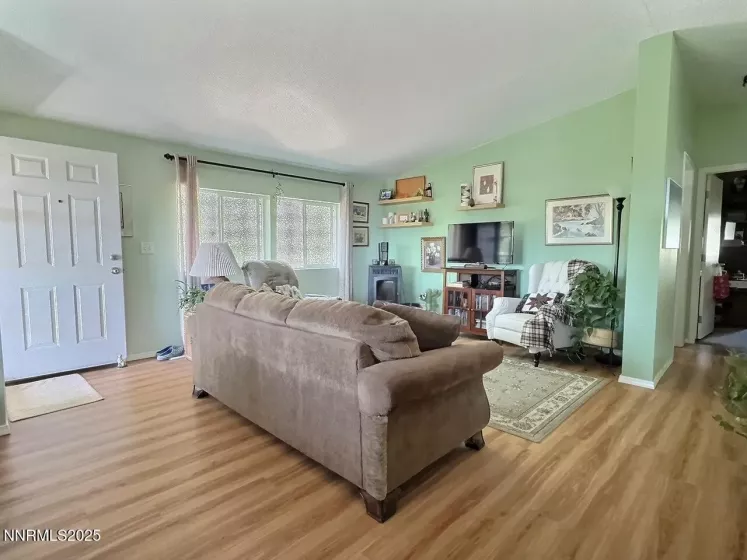 113 Victorine, Kingston, Nevada 89310, 2 Bedrooms Bedrooms, ,1 BathroomBathrooms,Residential,Residential,Victorine,250052310