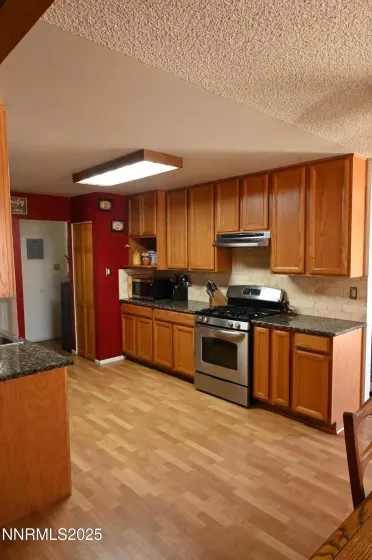 40 Sheridan, Sparks, Nevada 89431, 3 Bedrooms Bedrooms, ,2 BathroomsBathrooms,Residential,Residential,Sheridan,250052311