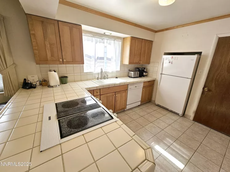 55 Richards, Sparks, Nevada 89431, 3 Bedrooms Bedrooms, ,2 BathroomsBathrooms,Residential,Residential,Richards,250051079