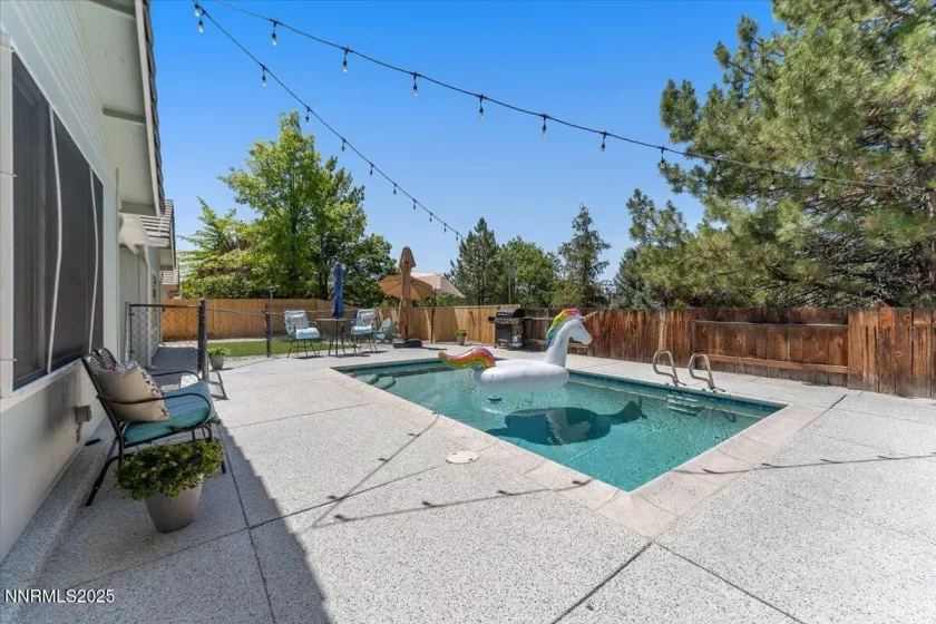 1804 Canyon Terrace, Sparks, Nevada 89436, 4 Bedrooms Bedrooms, ,3 BathroomsBathrooms,Residential,Residential,Canyon Terrace,250052312