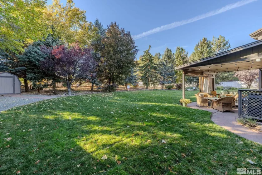 1075 Country Estates, Reno, Nevada 89511, 4 Bedrooms Bedrooms, ,3 BathroomsBathrooms,Residential,Residential,Country Estates,250052313